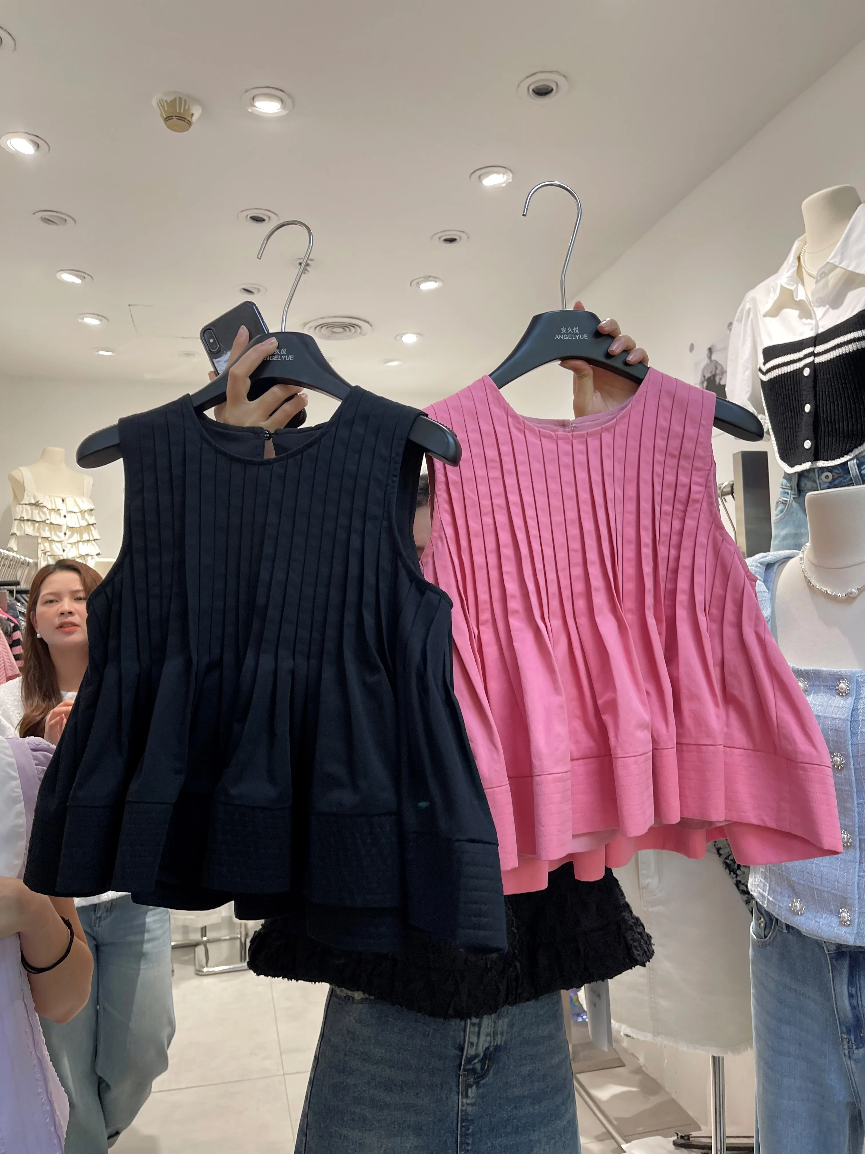 2023 Summer New Design Sense Niche Sweet Solid Color Blouse Pleated Sleeveless Doll Shirt Ladies Loose Tops Blusas Mujer