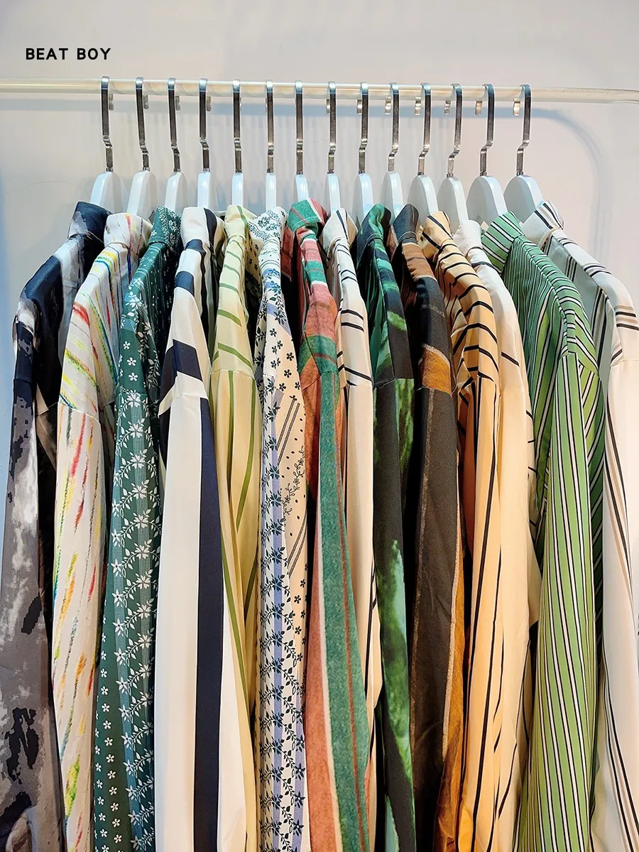 

Loose Long Sve Men's irt Vintage Japanese Sle Vertical Stripes Street Faion Simple Cool Couple's Casual Polyester Fiber