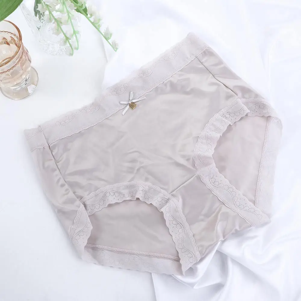 Sous-vêtements confortables et respirants, couleur unie, taille moyenne, culotte en Satin de soie glacée, sous-vêtements pour femmes, slip en dentelle, Lingerie