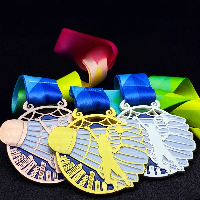 

Custom-made badminton competition MEDALS and trophies, universal for campus sports meets, children and kindergartens