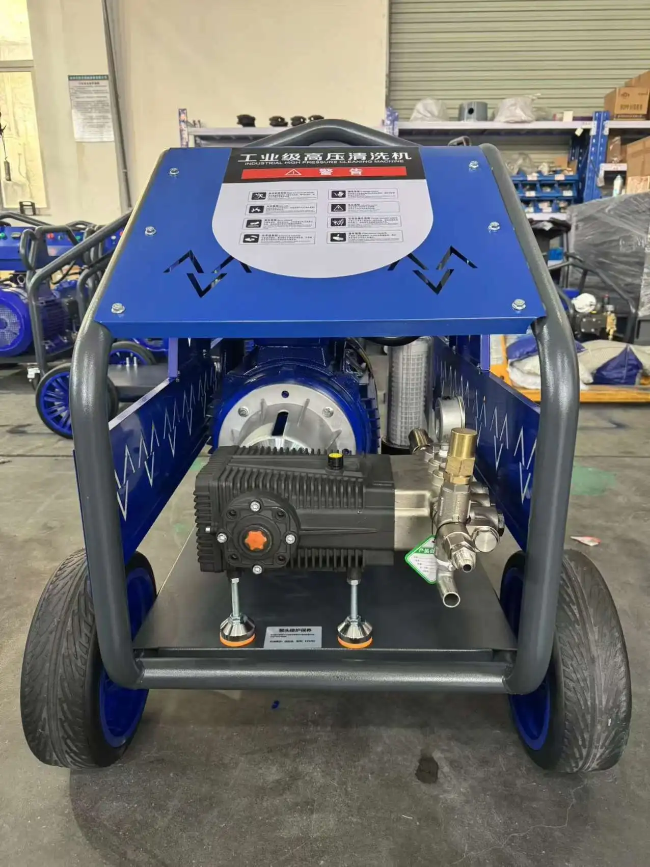 Industrial and commercial electric car washers use high-pressure 600 bar for cleaning, suitable for trucks, homes, and floors