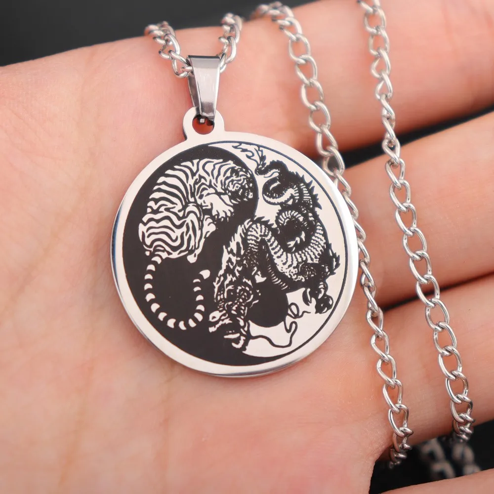 Round Stainless Steel Dragon Tiger Yin Yang Pendant Charm Men's Necklace Fashion Hip Hop Punk Accessories Jewelry Gift Dropship