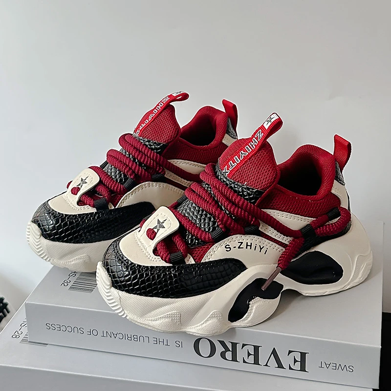 Chunky Sneakers Boys Designer Soft Sole Children Sport Shoes Fashion Casual Leather Upper Height Increased Platform Trend Shoes