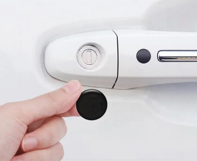 4 Buah Stiker Pelindung Lubang Kunci Pintu Mobil untuk Chevrolet Cruze TRAX Aveo Sonic Lova Sail EPICA Heredia