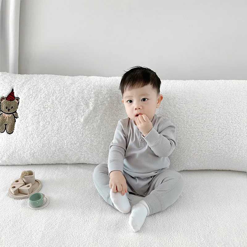 2026 Baby Base Layer Warm Jumpsuit Long Sleeve Seamless Soft Crawler Spring Autumn Newborn Ribbed Romper