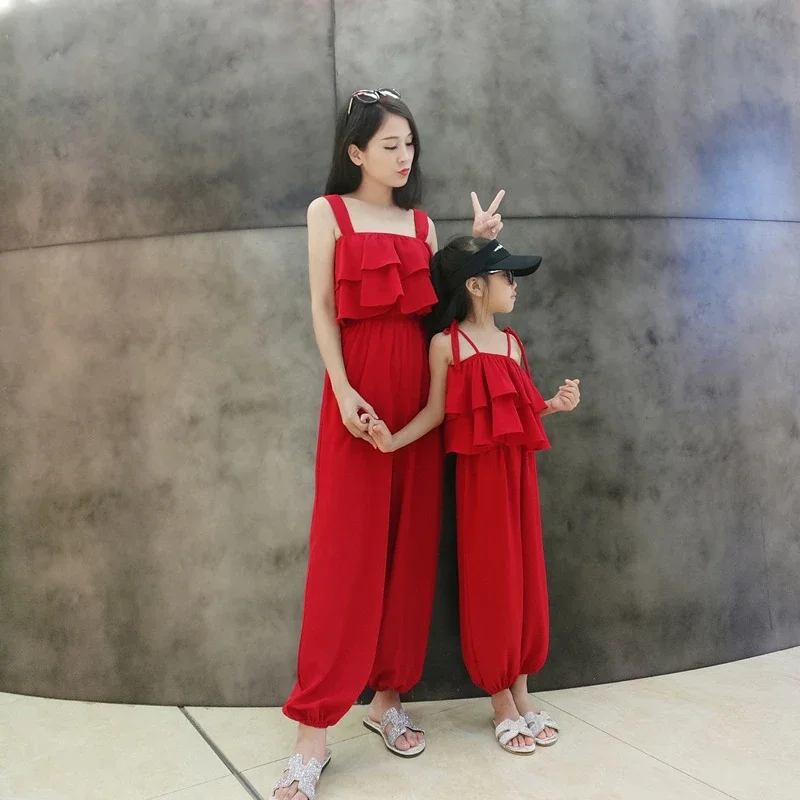 

Mom Daughter Clothes 2024 Summer Mommy and Me Matching Clothing Vacation Look 2 Piece Sets Baby Girls Outfits Women Jumpsuit