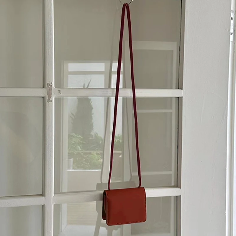 กระเป๋ามินิการ์ดแฟชั่นกระเป๋าสะพายไหล่เดี่ยวเรียบง่ายกระเป๋าสี่เหลี่ยมเล็ก