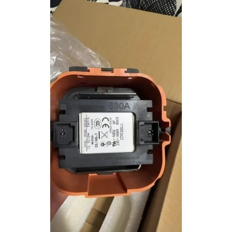 170M3423 MSD Service Disconnect Switch 690V 630A Reliable Safety Component for New Energy Vehicle Battery Service