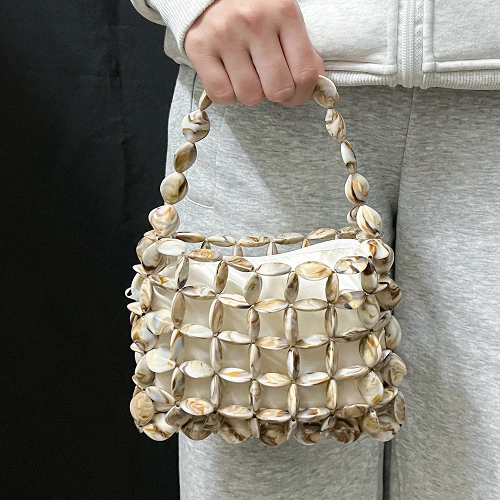 

2026 Hot Women's Bohemia Shell Pattern Beaded Handbag 2025 New Korean Ins Style Mini Tote Bag for Daily Use & Casual Outings