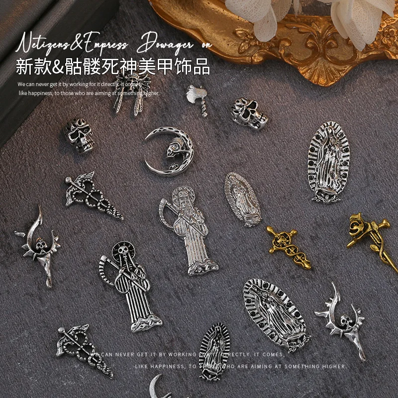 accessoires-pour-nail-art-en-alliage-metallique-style-antique-punk-croix-sombre-decorations-d'halloween-decoration-de-crane
