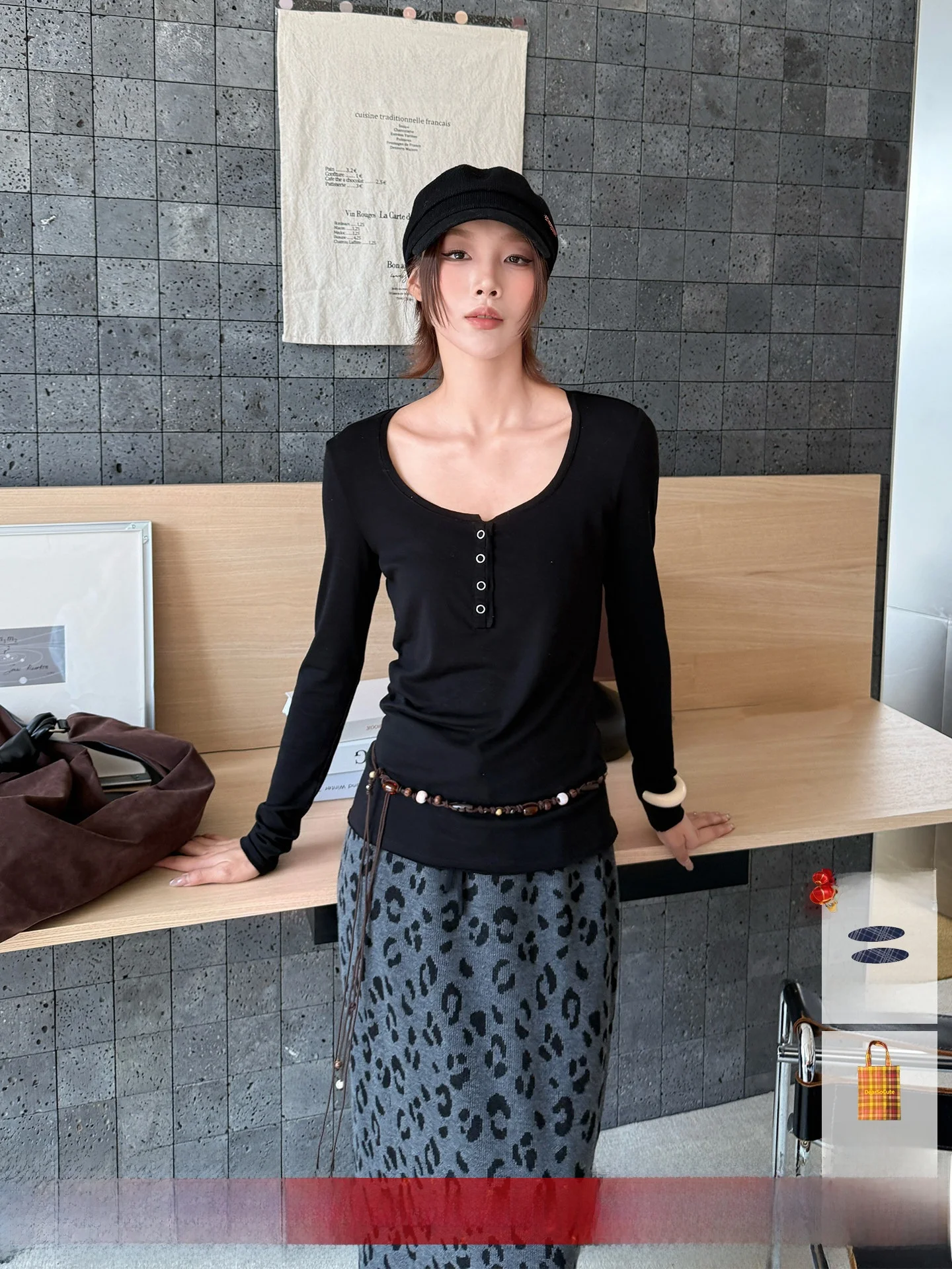 

ALWOOLS Brand U-Ne Knitted Long Sve Base irt T-irt Casual Sle Wool Blend Breathable Autumn Top for Women