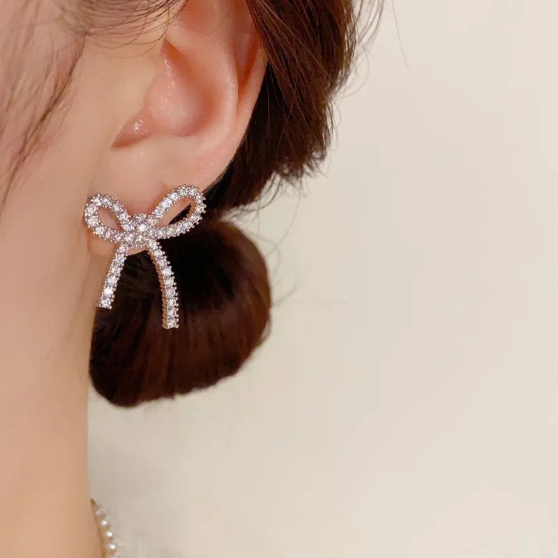 Summer New Exquisite Fashion Light Luxury Micro Set Zircon Bow 925 Silver Needle High Grade Earrings for Women