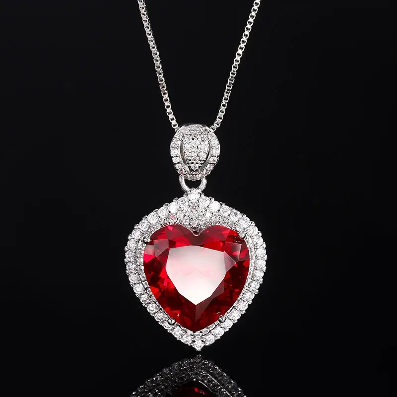 New jewelry artificially cultivated red corundum heart-shaped temperament light luxury set 15*15-12*12-9*9