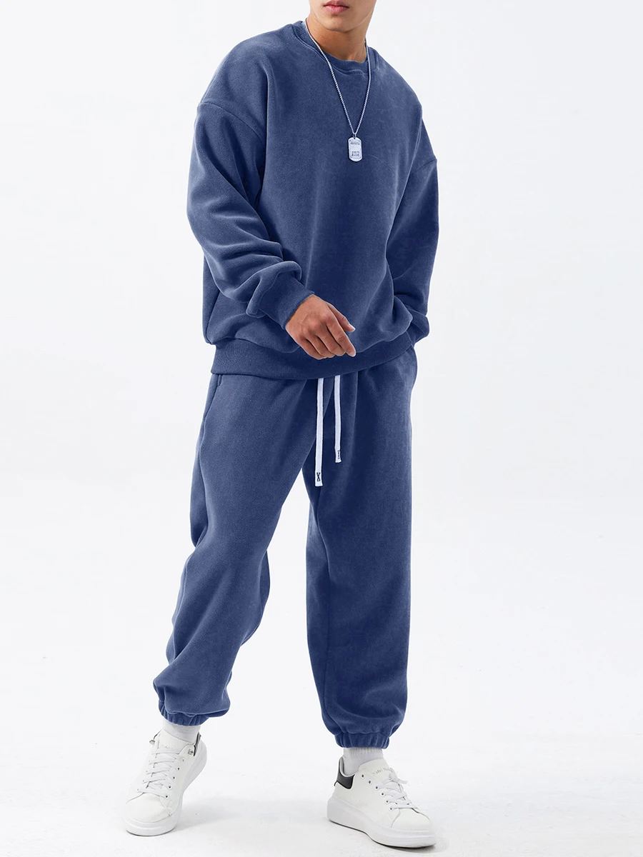 Men\'s 2 Piece Sweatsuits Set Warm Solid Color Crew Neck Long Sleeve Fleece Sweatshirts and Drawstring Pants Fall Winter Outfits