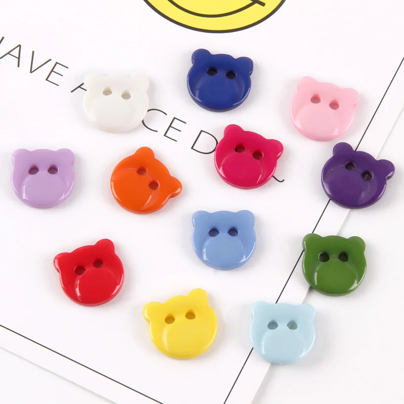 50 pz/lotto 12.5mm colore cartone animato orso bottone in resina bottone camicia per bambini utilizzato per fare e cucire, accessori per cucire