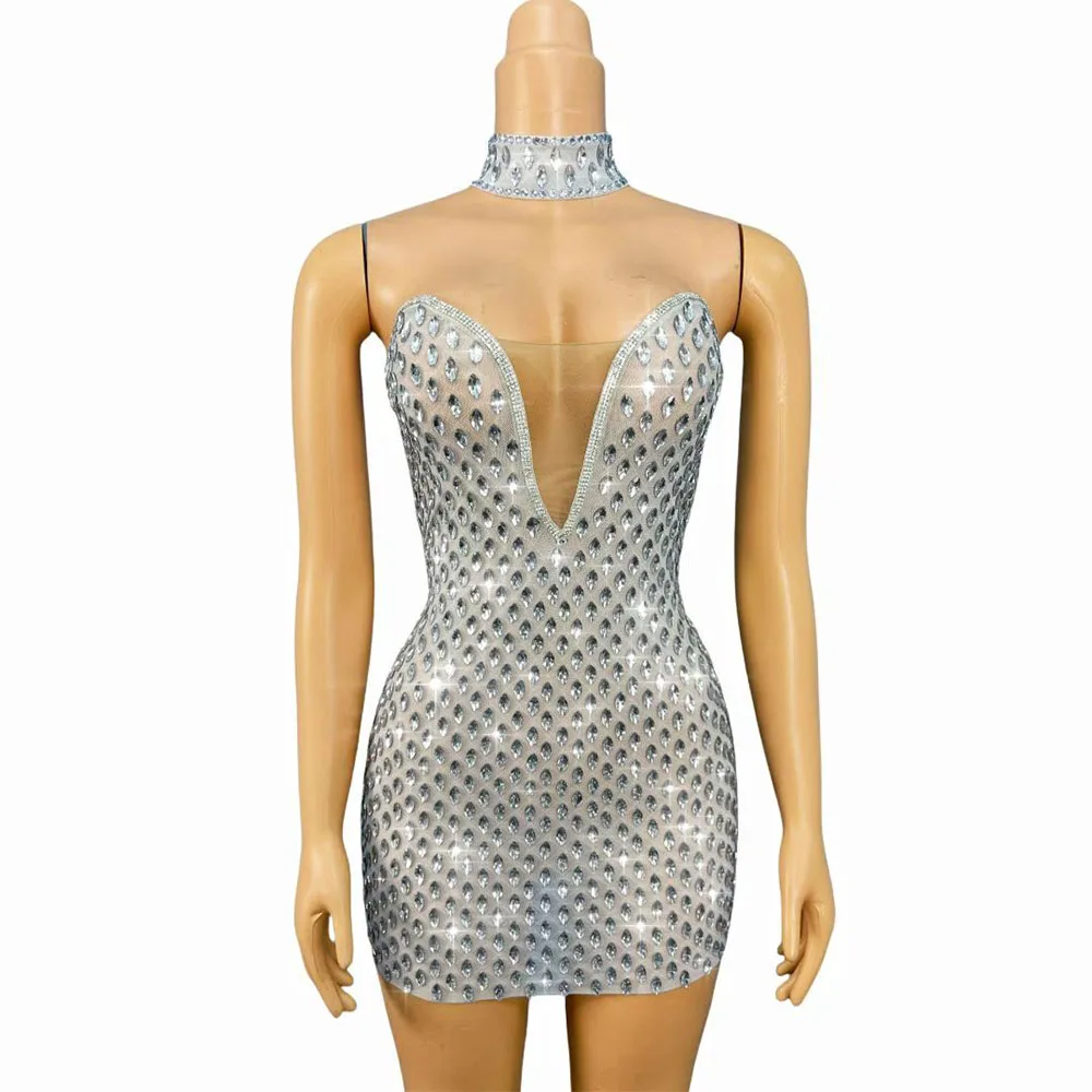 

Nobleness Flashing Silver Rhinestones Cultivation Mesh Short Dress Birthday Celebrate Evening Elegant Gown Show Stage Outfit
