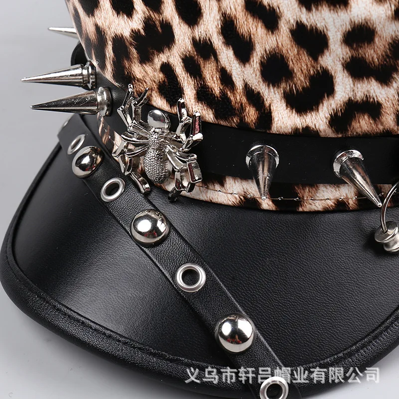 للجنسين الشرير قبعة مسطحة تأثيري جوجو جوتارو كوجو الفضة رصع ليوبارد طباعة قبعة جلدية المسامير الطويلة قابل للتعديل ​