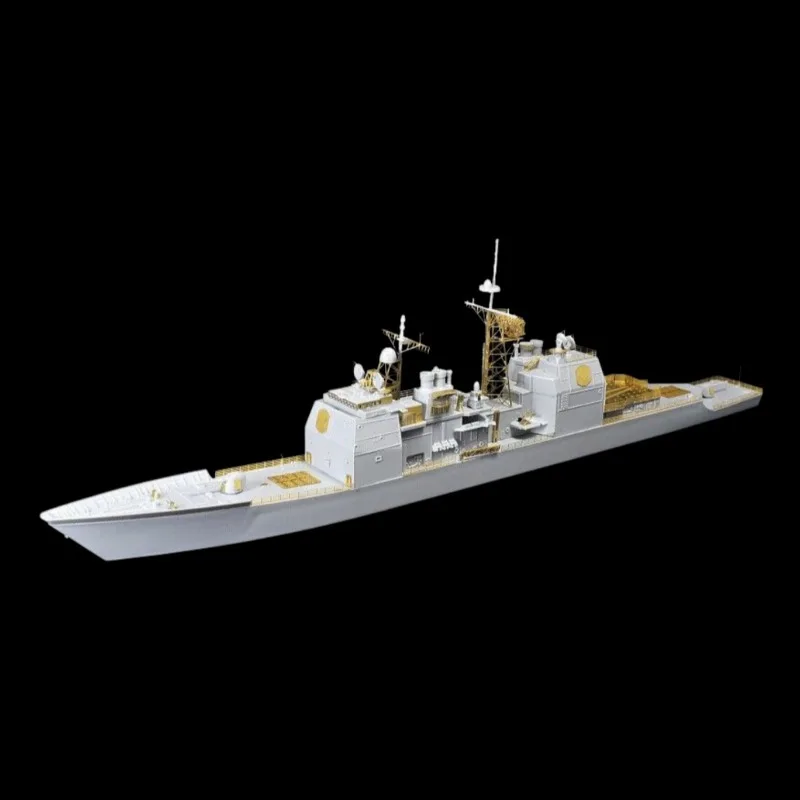 Крейсер Flyhawk PE 1/700 USN CG61 Monterey (класс Ticonderoga) FH 700087