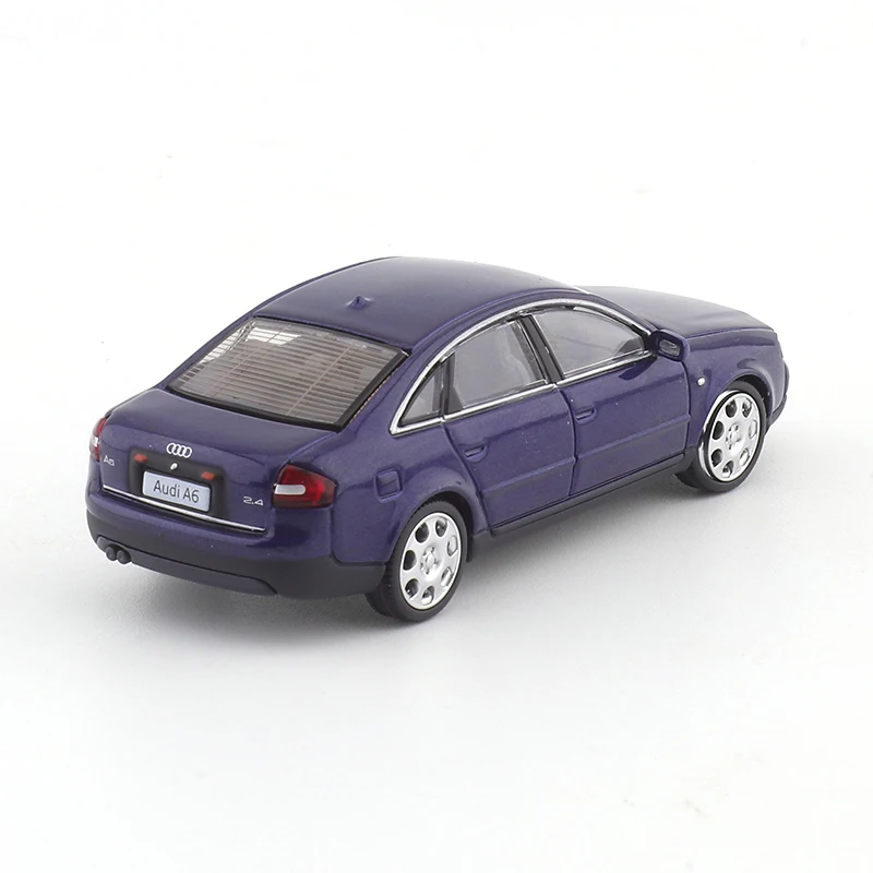 XCARTOYS 1/64 Audi Second-generation A6 Dark Blue Car Alloy Toys Motor Vehicle Diecast Metal Model Kids Xmas Gift Toys for Boys