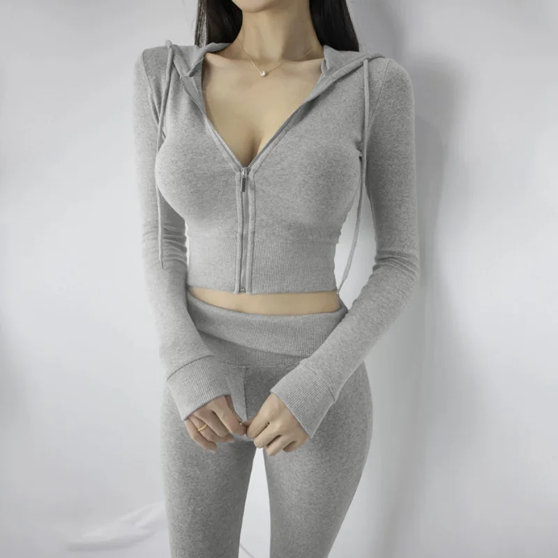 

Korean Dongdaemun Slim Fit Sexy Body-Enhancing Sports Suit for Women with Hooded Zipper Short Jacket+Bell-bottom pants