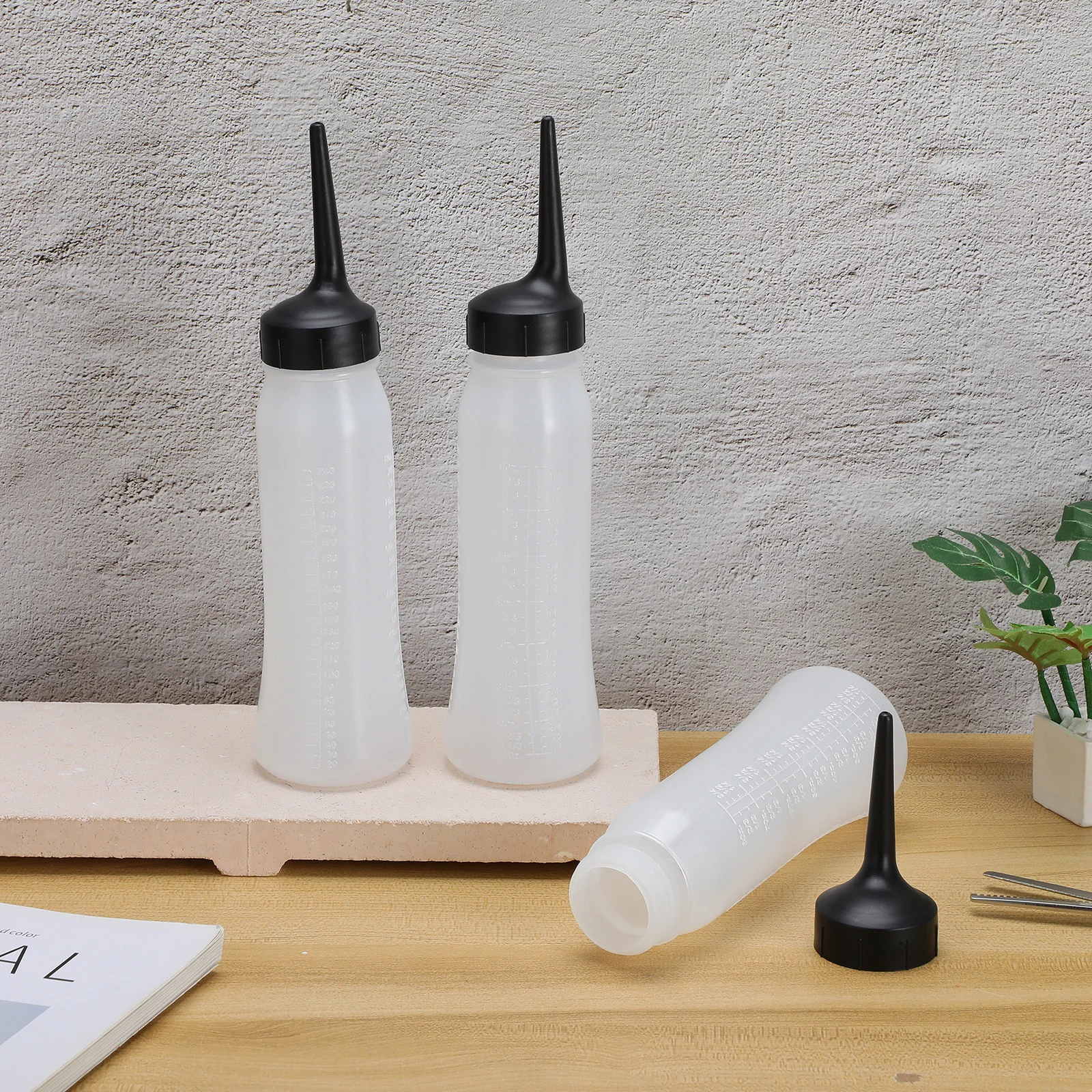 

3Pcs Hair Coloring Bottles Refillable Squeeze Applicator Bottles for Salon Hair Dye Shampoo Conditioner Squeeze Bottle