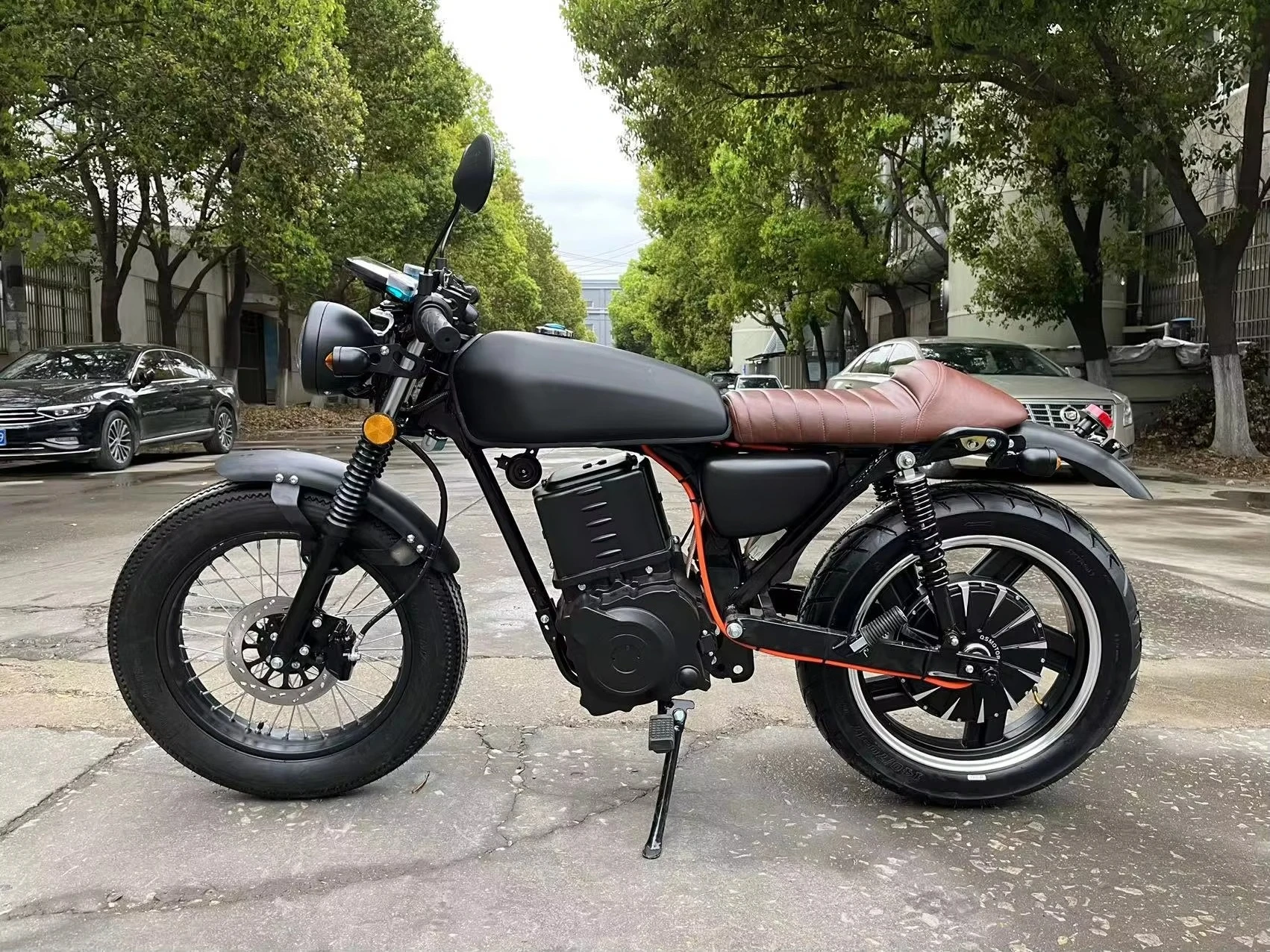 

STLF Electric Motorcycles 2000w Retro Design 72 Volt From China Manufacture