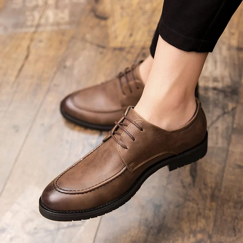 

Hot Concise Men's Leather Shoes Lace-up Business Shoes Point-Toe Dress Shoes Luxury Goods Comfortable Office Oxfords For Student