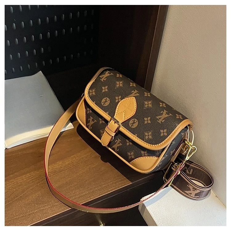 

2026 New Vintage Floral Print Small Square Bag, Adjustable Shoulder Crossbody Bag, Designer-inspired Purse for Work Commute