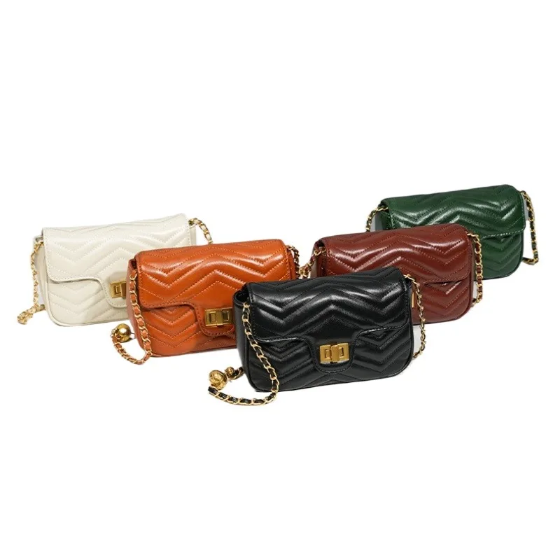 

2025 Spring Summer New Arrival - Fashionable Single Shoulder Crossbody Small Square Bag with Golden Ball Diamond Chain for Women