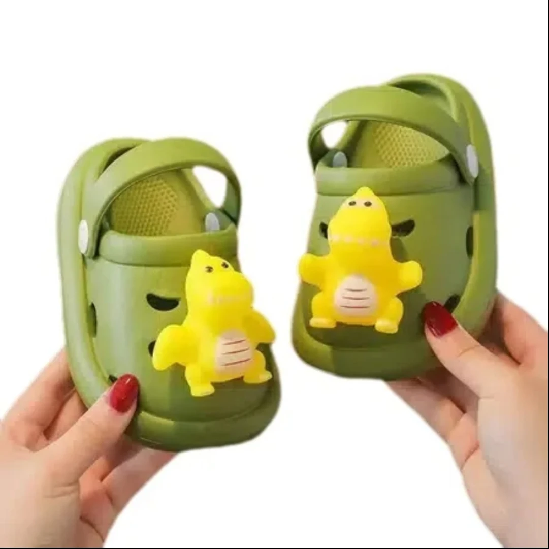 

Children's Fun Baotou Slippers 2025 Soft Bottom Indoor Anti-Slip Summer Cave Beach Shoes Cute Design for Kids
