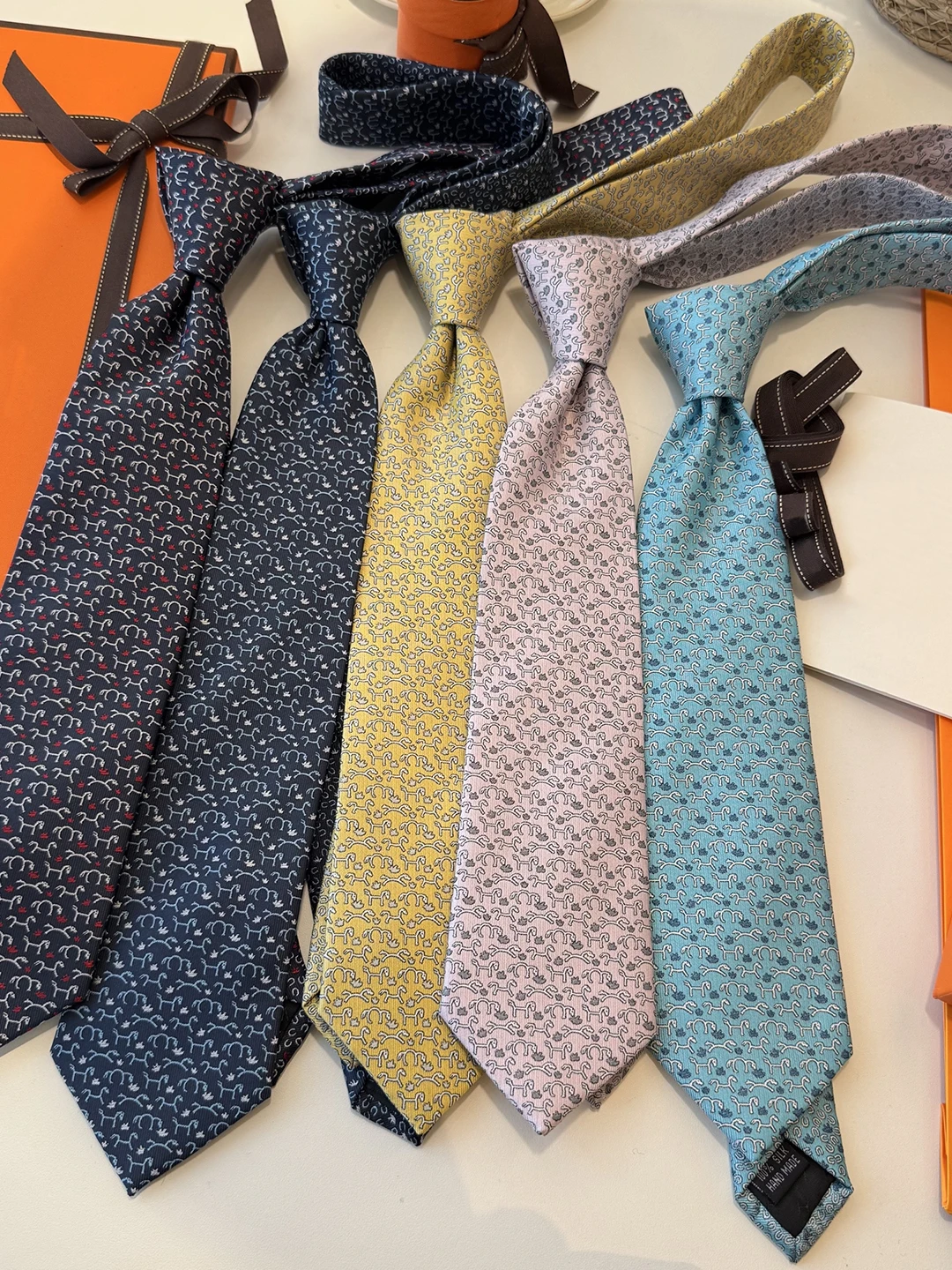 corbata-de-seda-tussah-para-hombre-diseno-floral-estilo-flecha-hecha-a-mano-para-negocios-formal-de-alta-gama-7cm-en