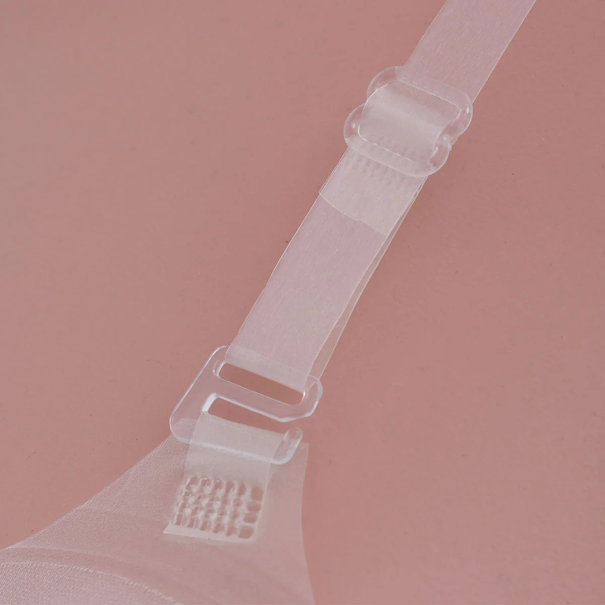

Invisible Bra Seamless Ultra Thin TPU Material Adjustable Strap Effect Perspective Bras for Women 36 80B Chest Size