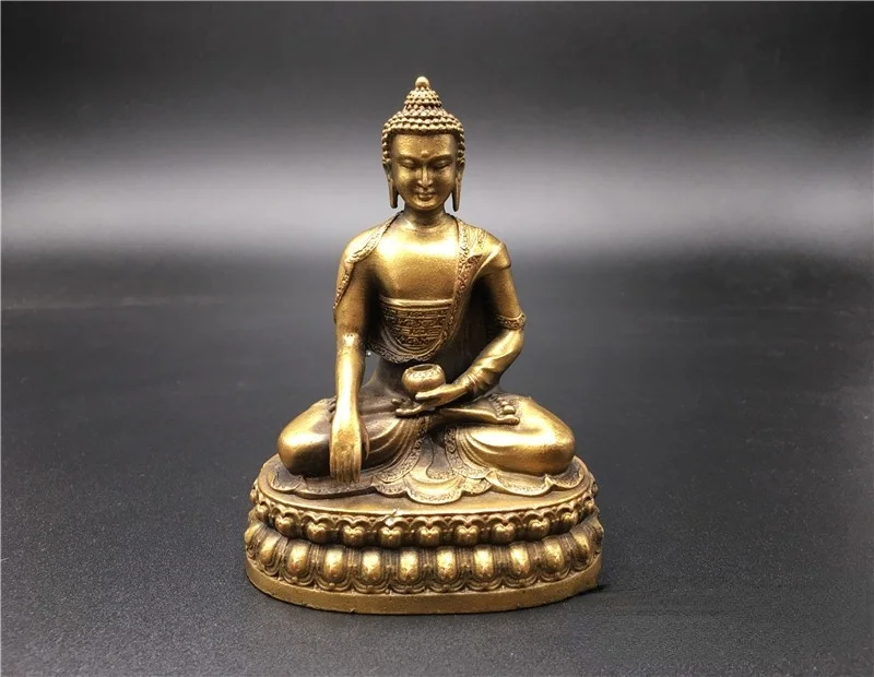 Old Pure Copper Antique Manual Sculpture Shakyamuni Buddha Statue Household Tasted Iving Room Decoration Home Gift