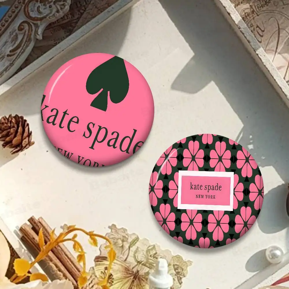 K-KateS S-SpadeS 32/44/58mm Handmade Pin Round Funny Snap-in Brooches for Backpack Cothes Accessories Badge Hat Decoration