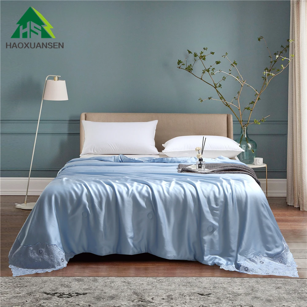 Super Soft Sky Blue Summer Quilt Lyocell Fabric Air Condition Thin Comforter Coolness Sleep Elegant Lace Customized Deeper Sleep