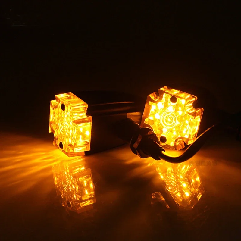 Chrome/Black Motorcycle Front Rear Blinker 10mm Metal Turn Signals Amber Lights Indicators Universal for Harley Honda Cafe Racer