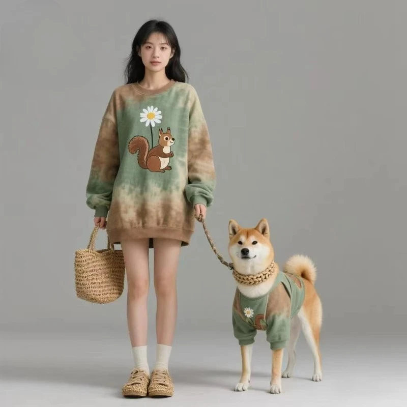 Matching Tie-Dye Squirrel Print Sweatshirt for Dog Owner Cozy Fall Winter Pet Parent Outfit Casual Pullover Parent-child Outfit