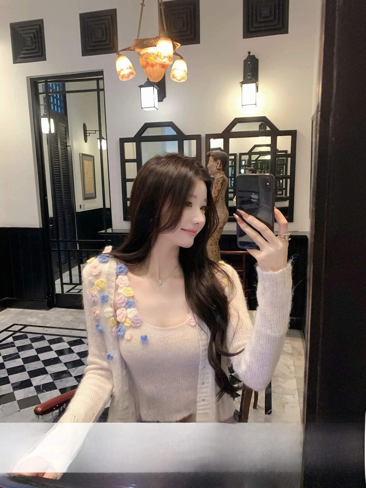 

Белый шерстяной жилет и вязаный свитер на бретелях для женщин с 3D-кружевным дизайном от Чжан Юйли, комплект из двух предметов для повседневной носки с круглым вырезом