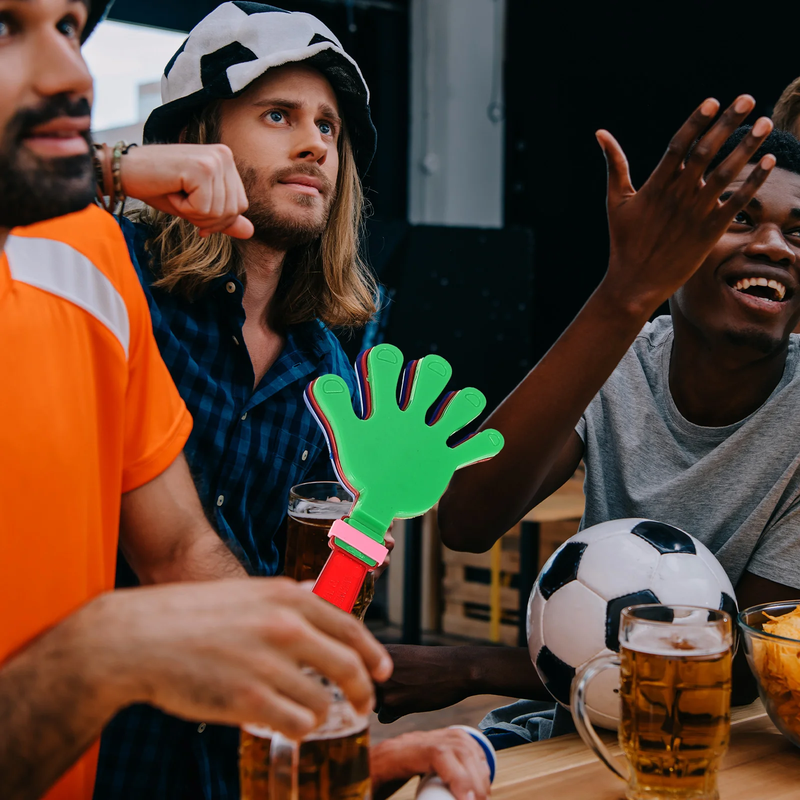 20 Pieces Hands Plastic Bright Color Lightweight Party Carnival Fiestas Clappers Maker Cheer Prop