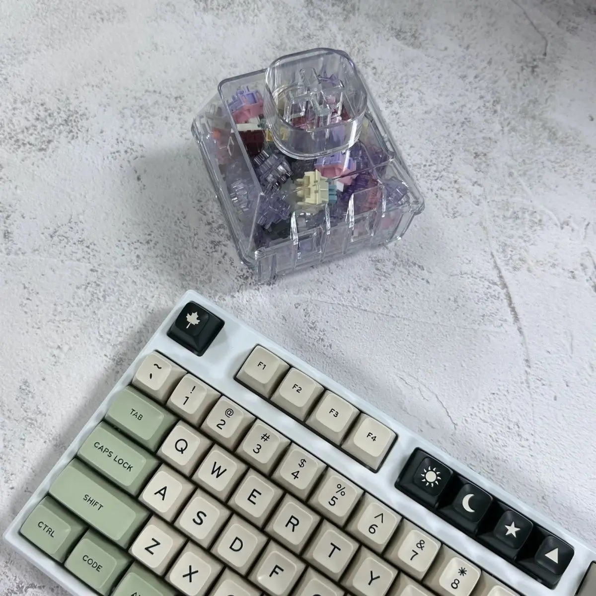 Matcha color scheme keycap SA height two-color molding ABS material 173-key cross shaft customized full set