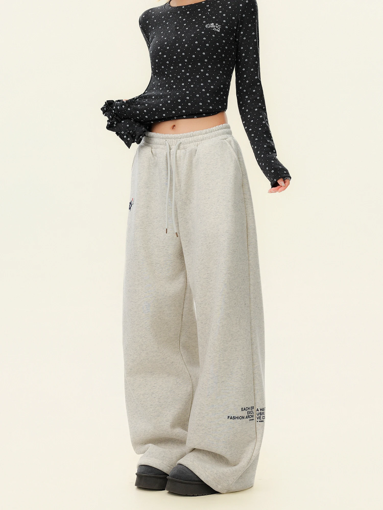 

Thiened Fce Straight Leg Pants Women's Autumn Winter Trousers with Elastic Waist Letter Print Loose Wide Leg Trousers