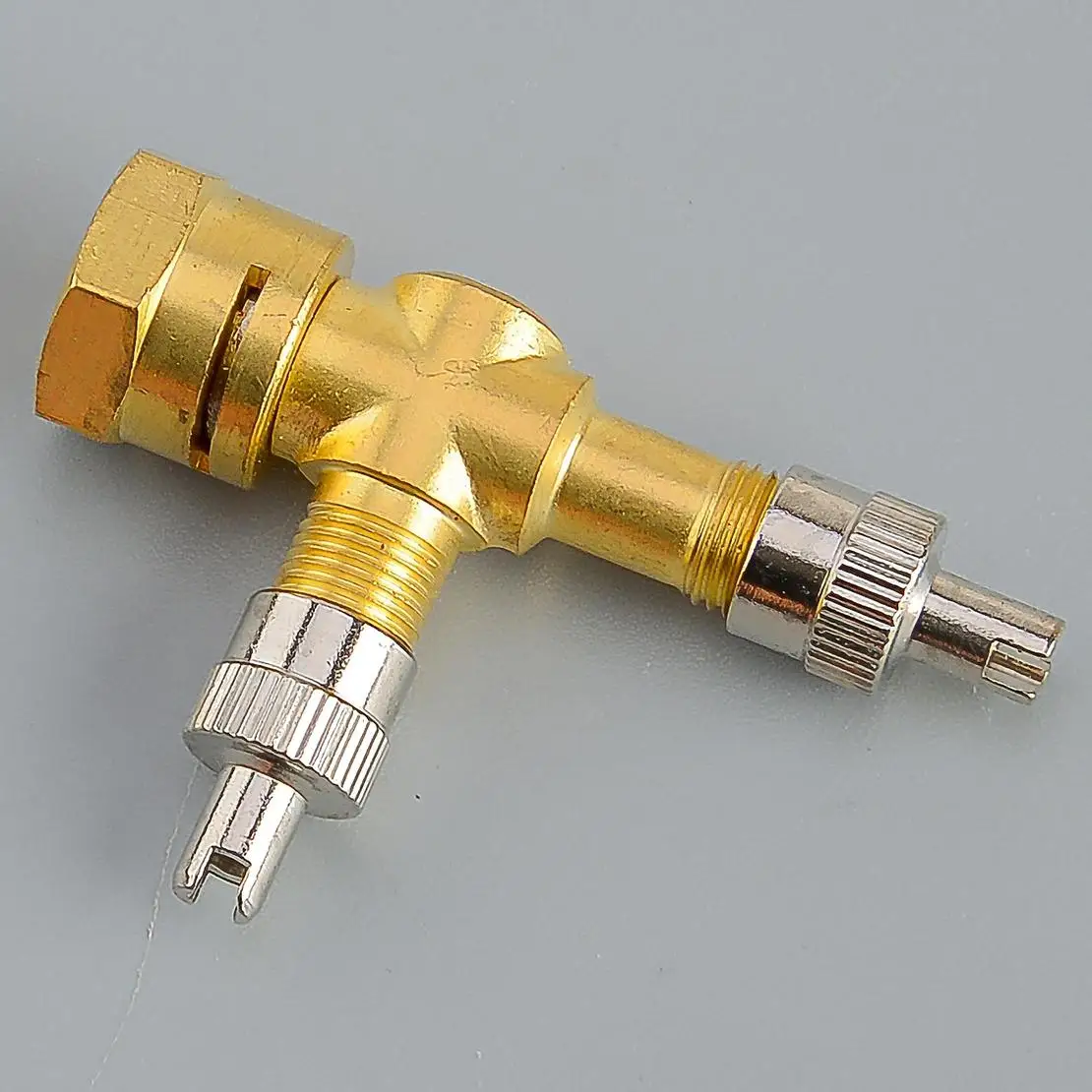 

Three-Way Valve Stem Port TPMS Tee Adapter Tire Pressure Gauge Connector for Motorcycle Car Universal