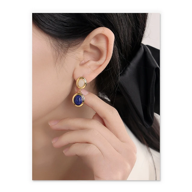 

Personalized style, neutral style, exquisite niche, simple and versatile style, natural stone design earrings for women