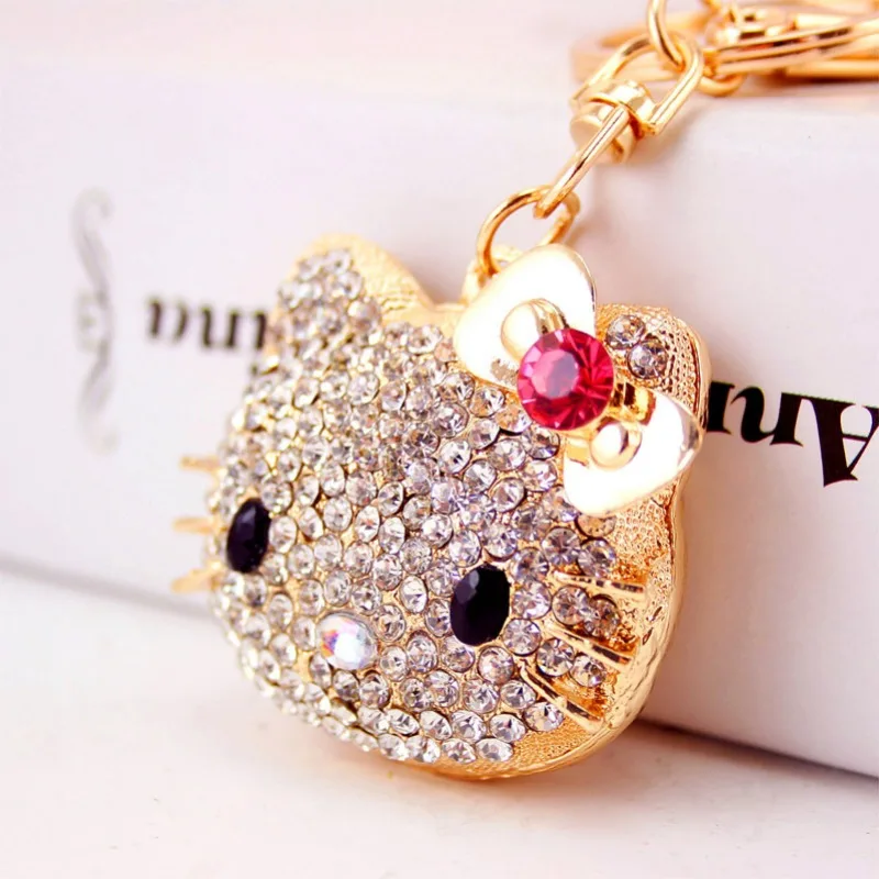 Rhinestone Sanrio Hello Kitty Keychain Luxury Cute Car Keychain Creative Bag Pendant Key Chain Gift for Girl Women Wholesale