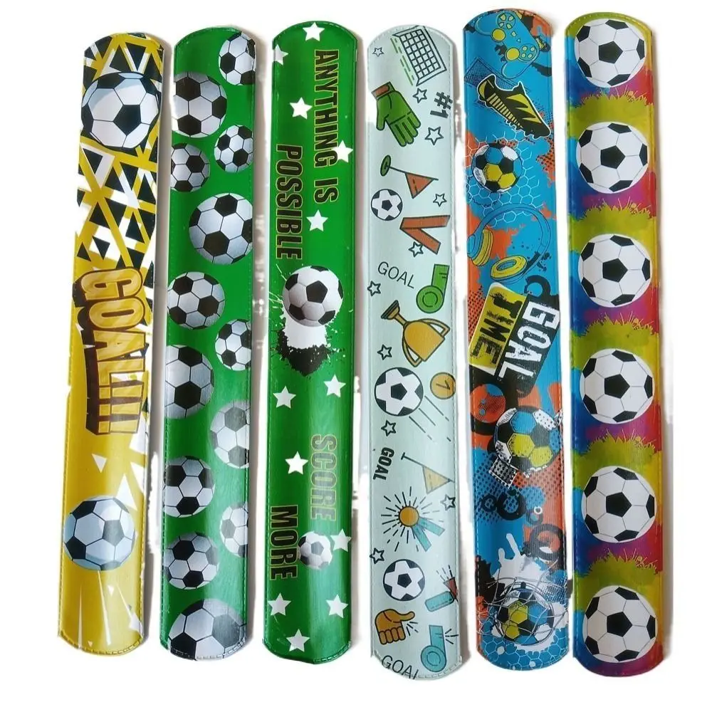 12 Stuks Handring Voetbal Papa Cirkel Decoratie Snap Wrap Kind Slap Band Armband Gunst Voetbal Klap Cirkel Voetbalfans