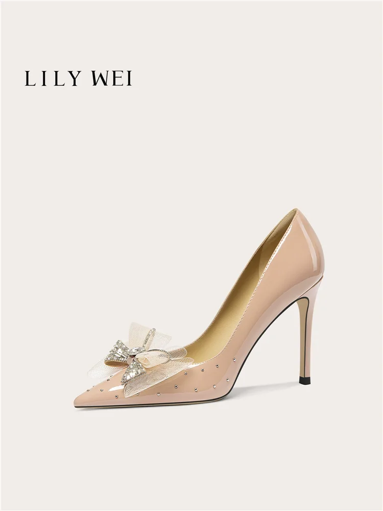 

Spring new pointed patent leather mesh bow rivet flat shoes banquet large size small size widened version high-heeled women shoe