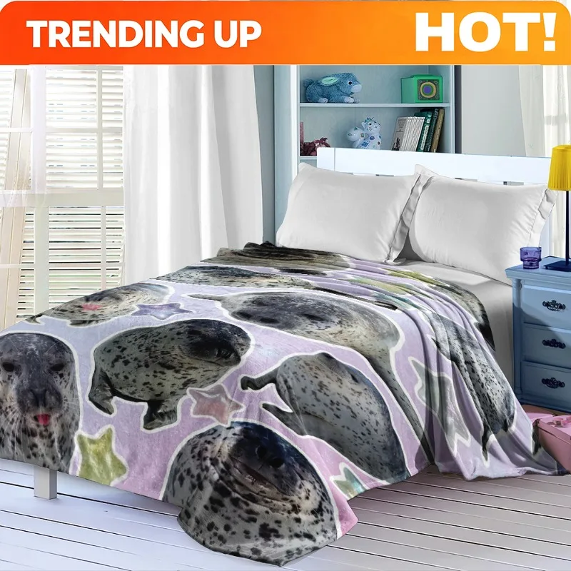 Customize The 230GSM Spotted Seal Themed Flannel Blanket Is a Must-Have for Warmth in Autumn And Winter! The Temperature-Locking