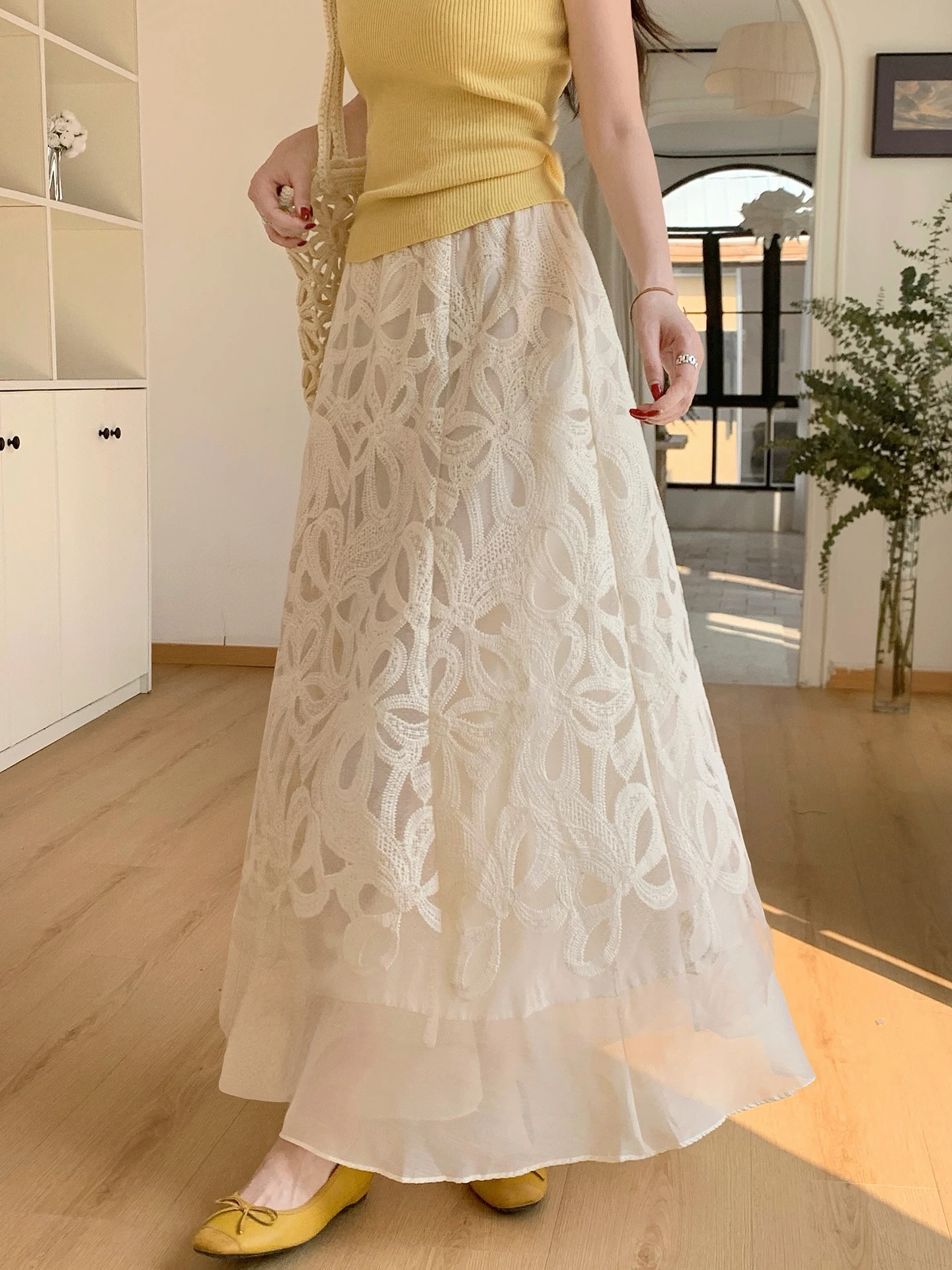 

Новая женская летняя юбка А-силуэта с объемной вышивкой и кружевом, модная, с широким подолом, с завышенной талией, во французском стиле, дышащая