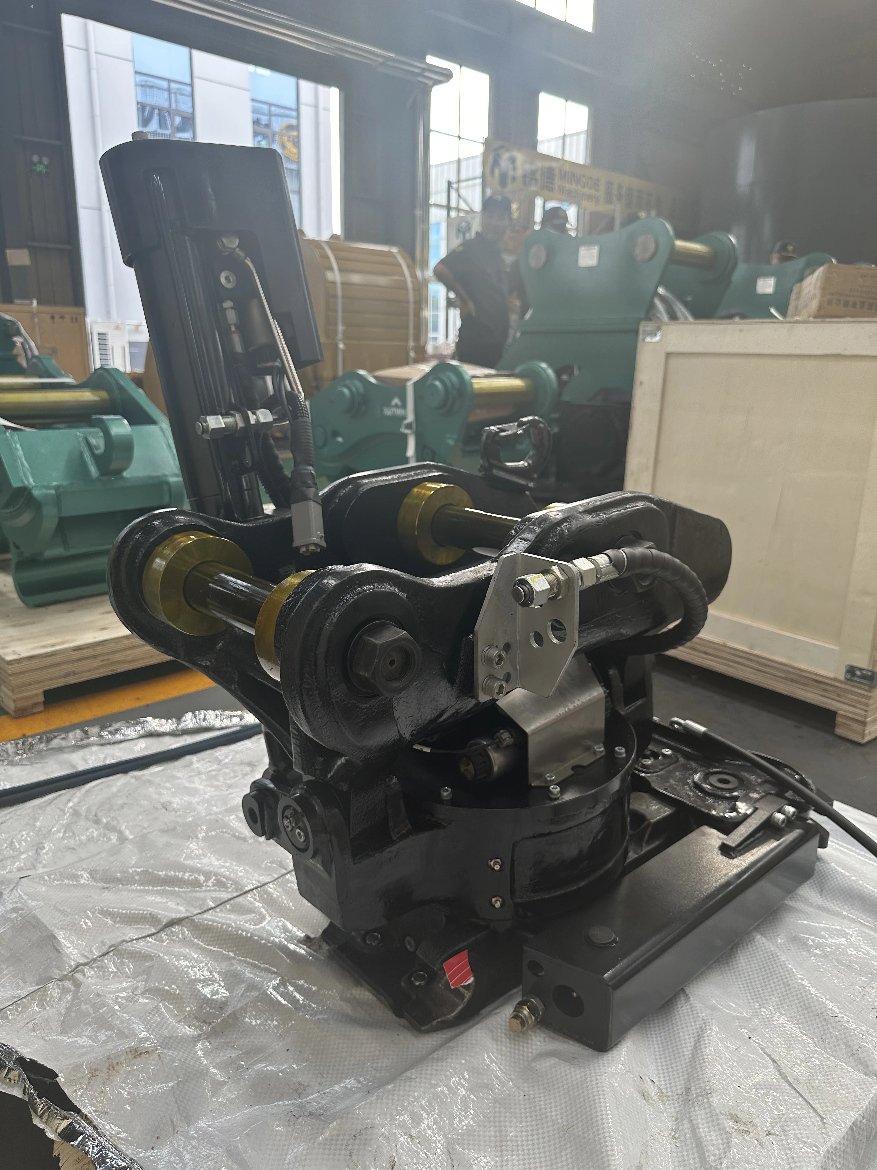 مرفقات مخصصة لمقارنة الميل المعتمدة للحفارة 5-8 طن