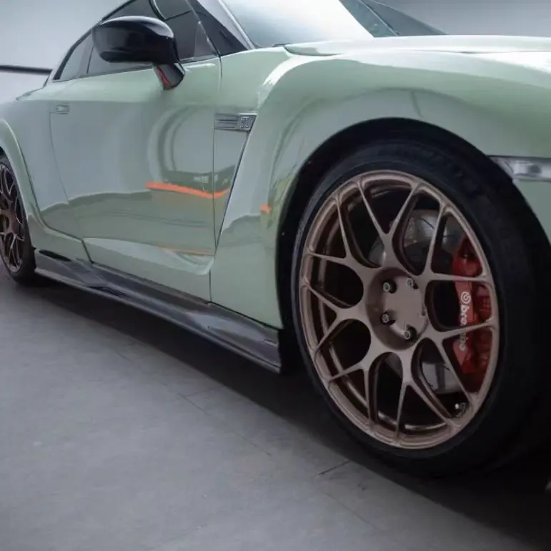 Merci di alta qualitàPer Nissan GTR35 2008-2016 Vecchio modello Aggiornamento Nuovo 2018 Body Kit Paraurti anteriore Paraurti posteriore Gonna laterale